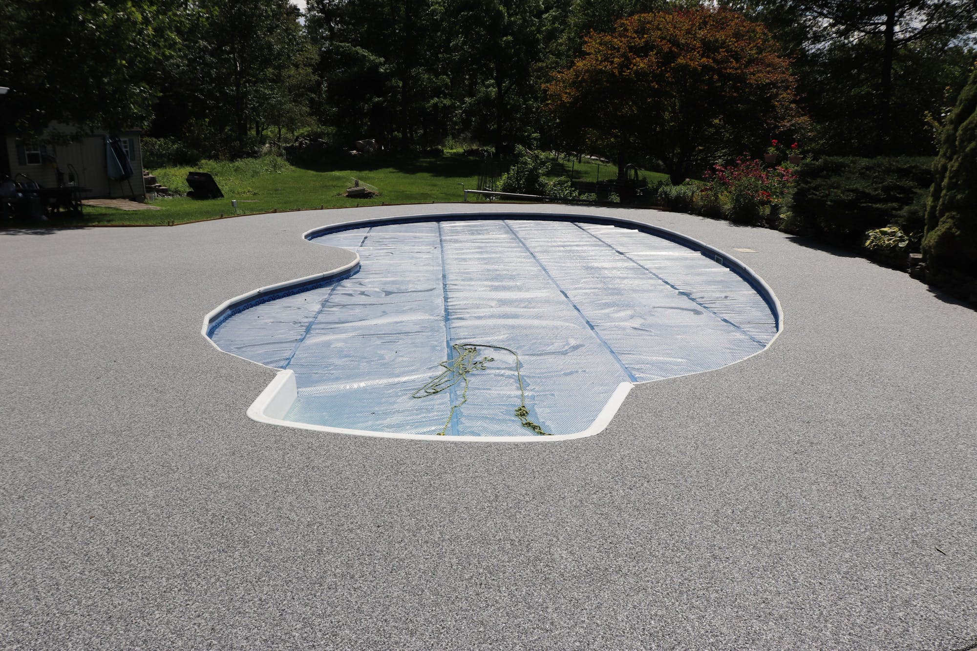 pool-deck3.jpg pool-deck3